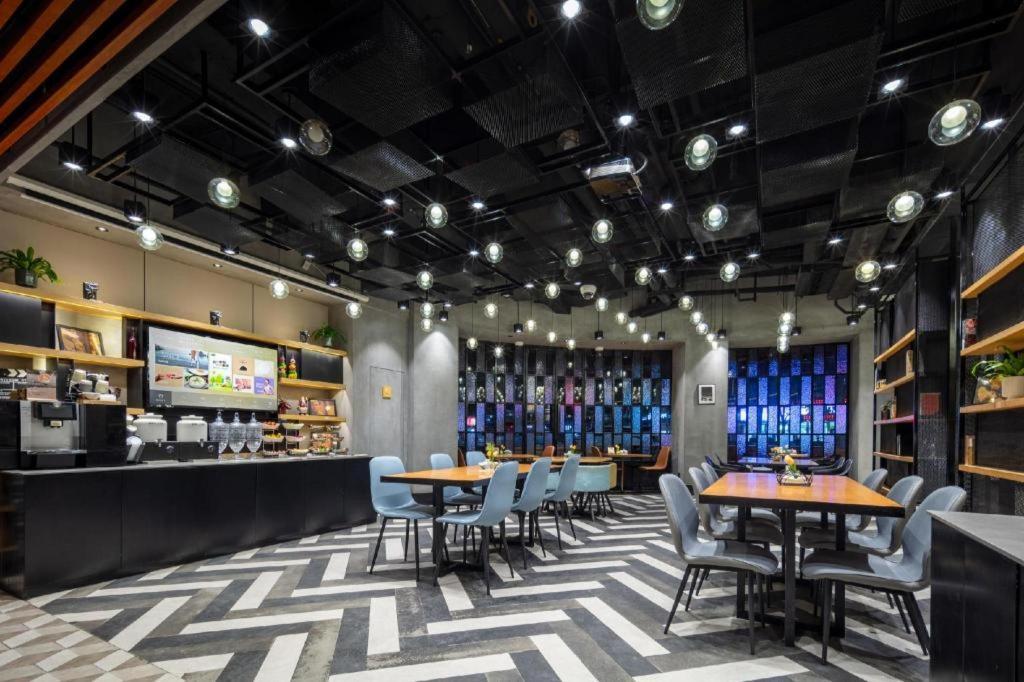 Atour X Hotel Shanghai Pudong Airport Chuansha Zewnętrze zdjęcie